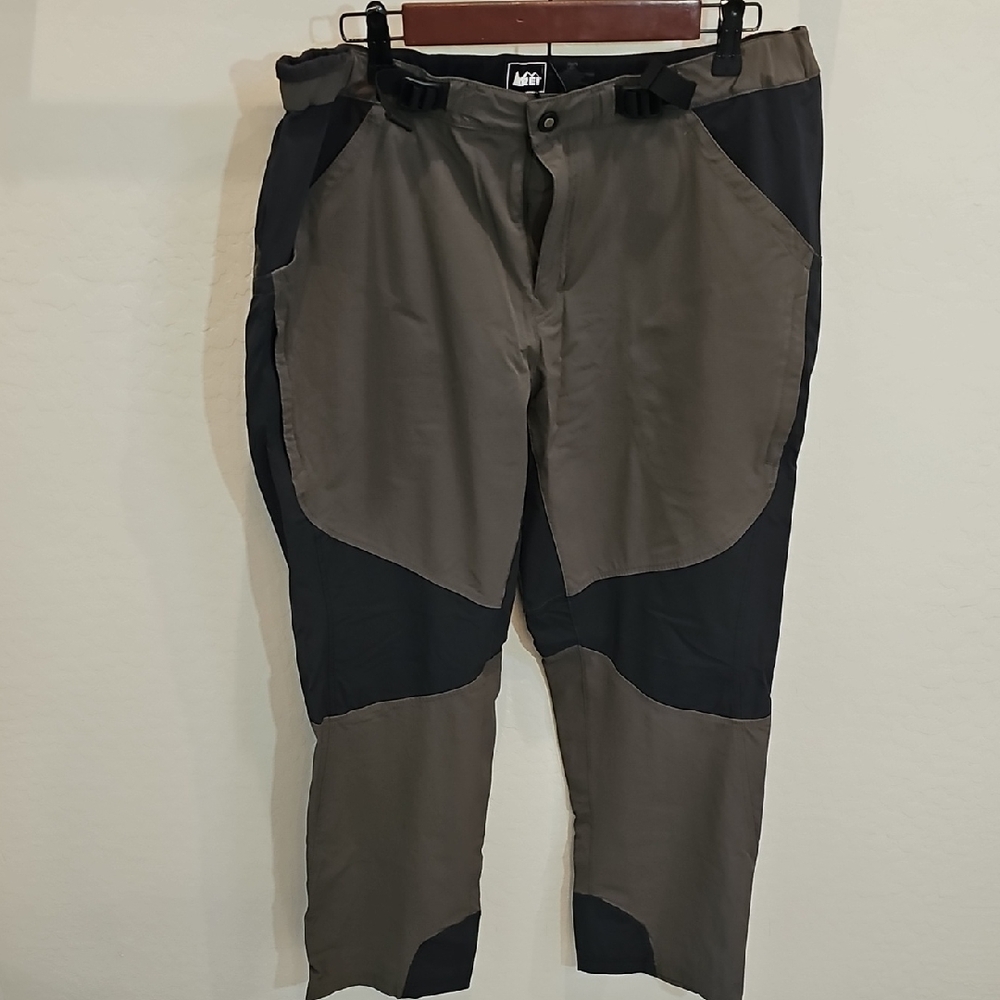 REI Men's Cargo Pants in Black and Brown